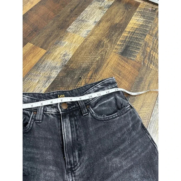 Lee High Rise Black Jeans Wide Leg Jeans Size 26 Cropped - Picture 8 of 9